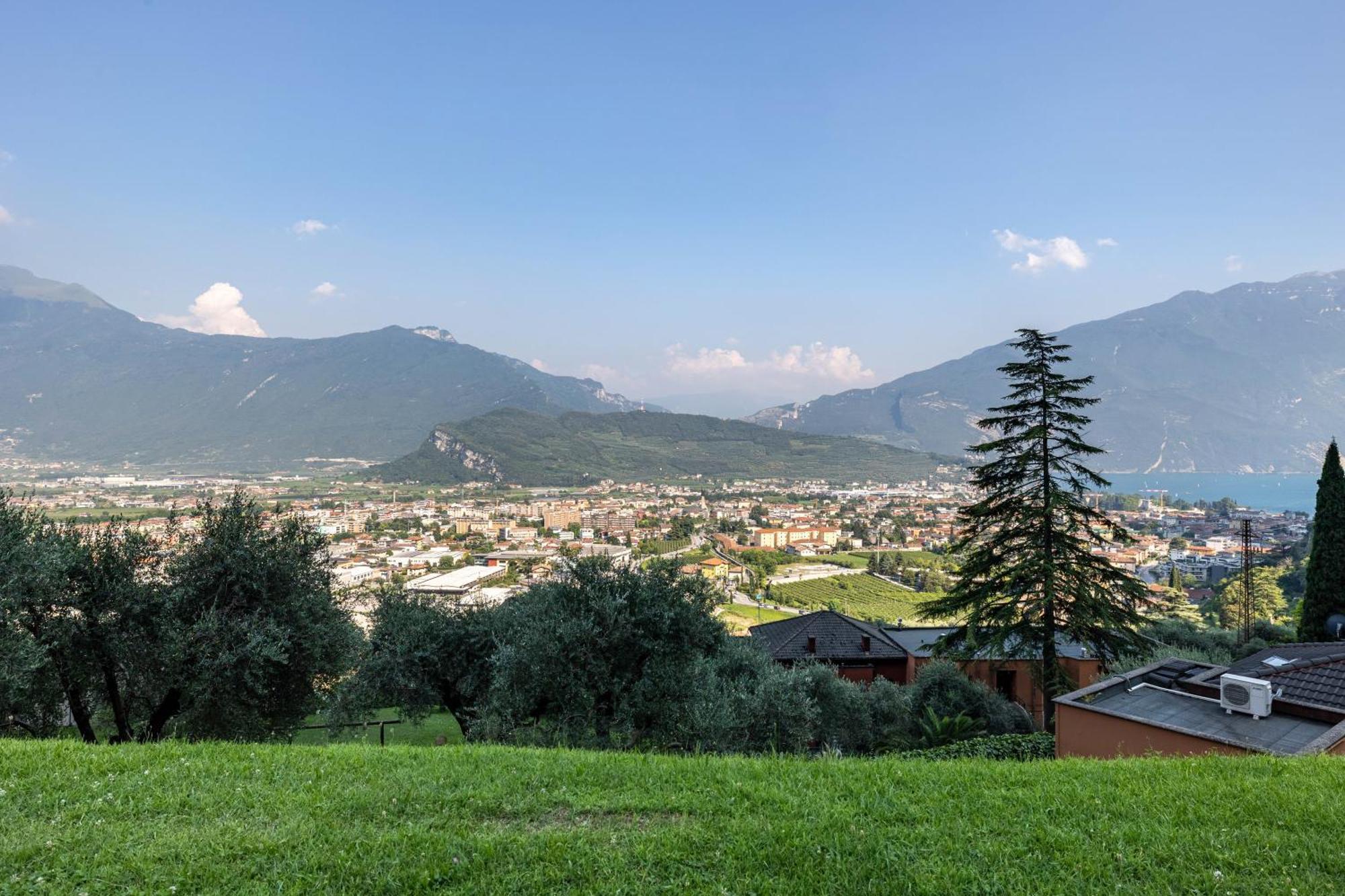 La Terrazza Di Vincent Sul Garda Apartamento Riva del Garda Exterior foto